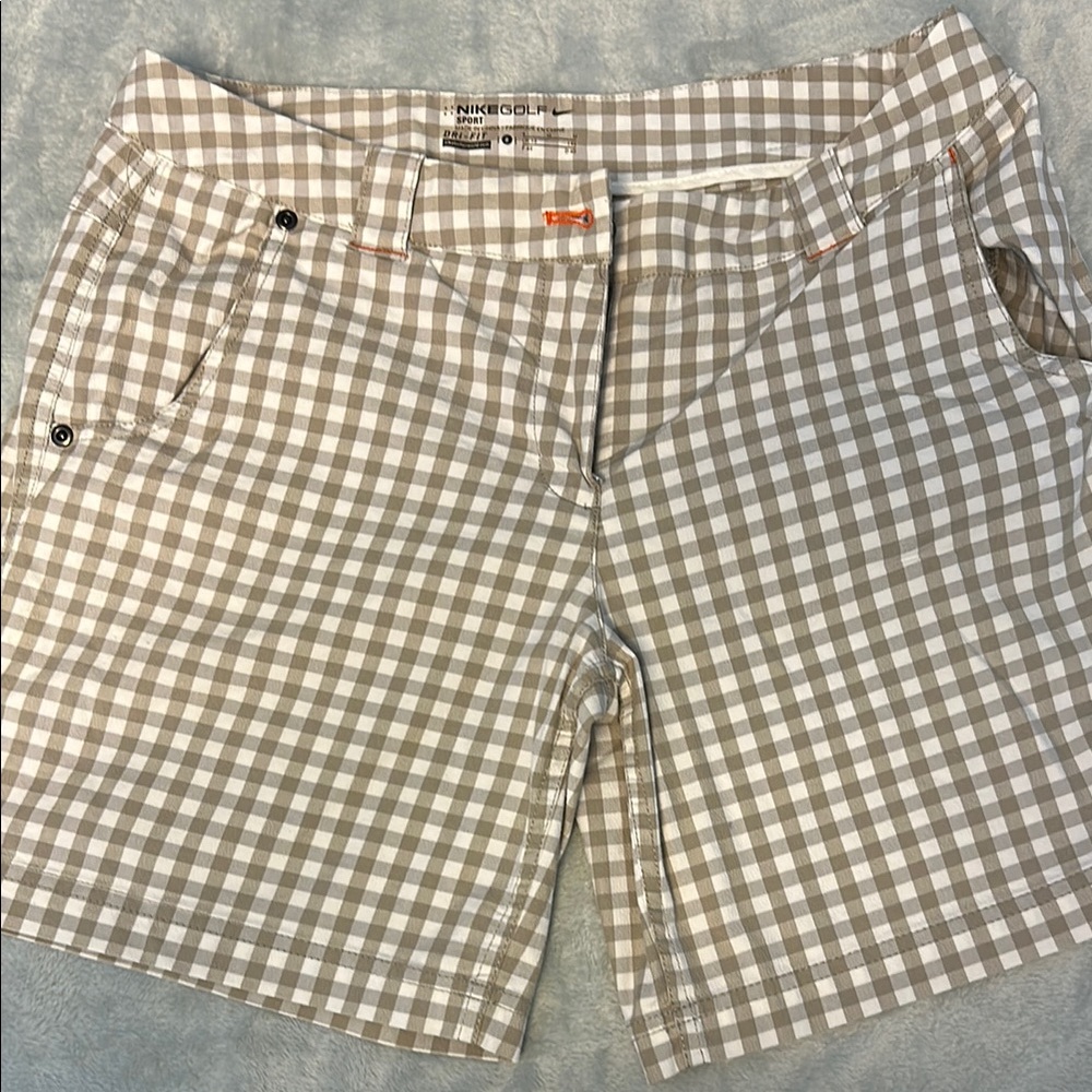 Nike golf dry fit Women's Tan Checkered Shorts